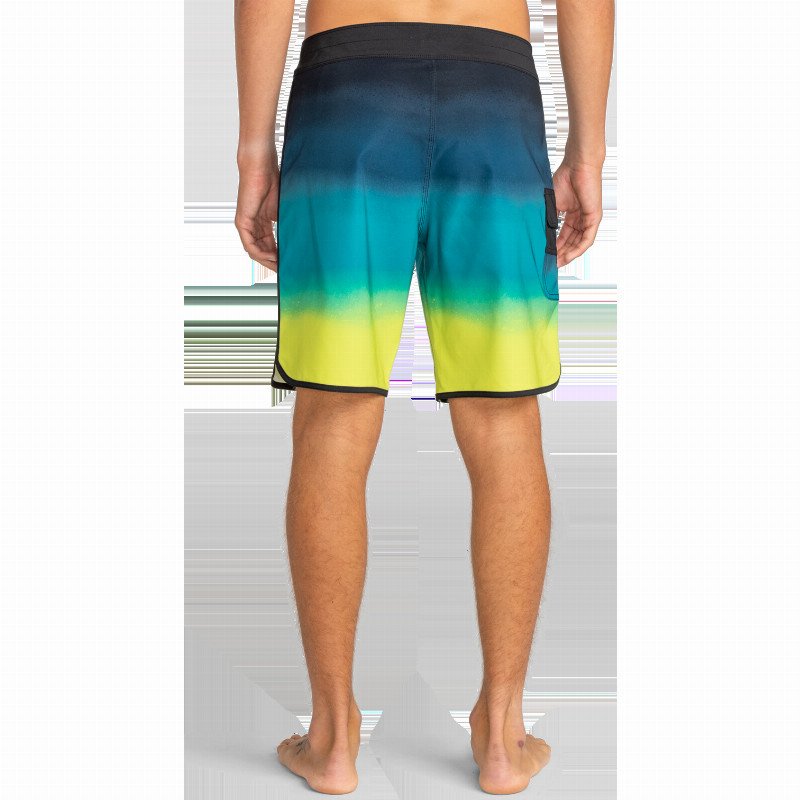 73 Fade Pro Boardshorts in Black