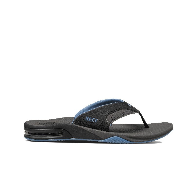 Fanning Flip Flops in Grey & Light Blue