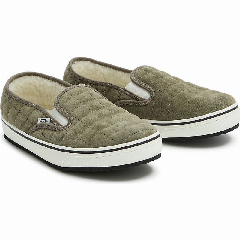 Size 2 best sale slip on vans